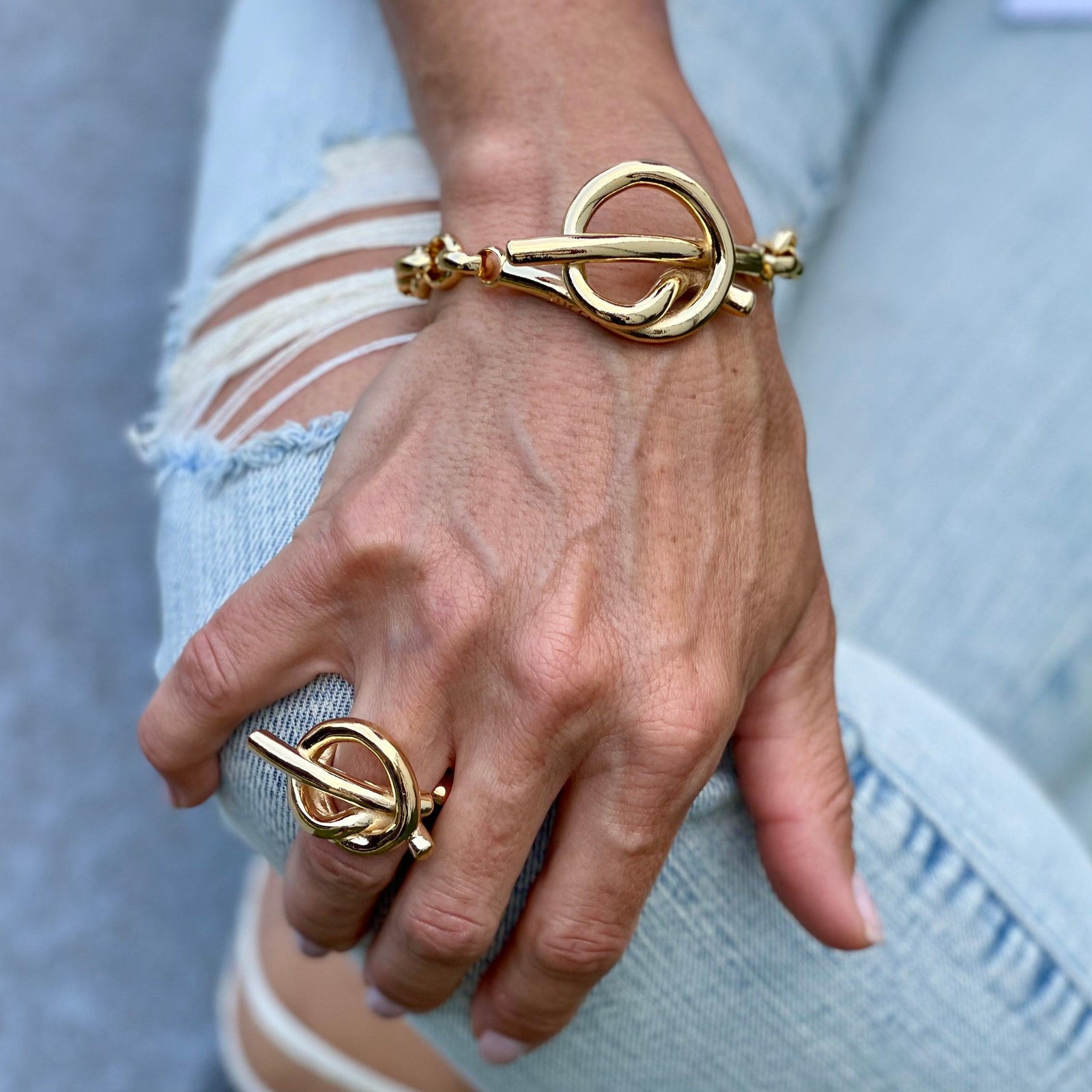 Gold Knot Ring - Vita Isola