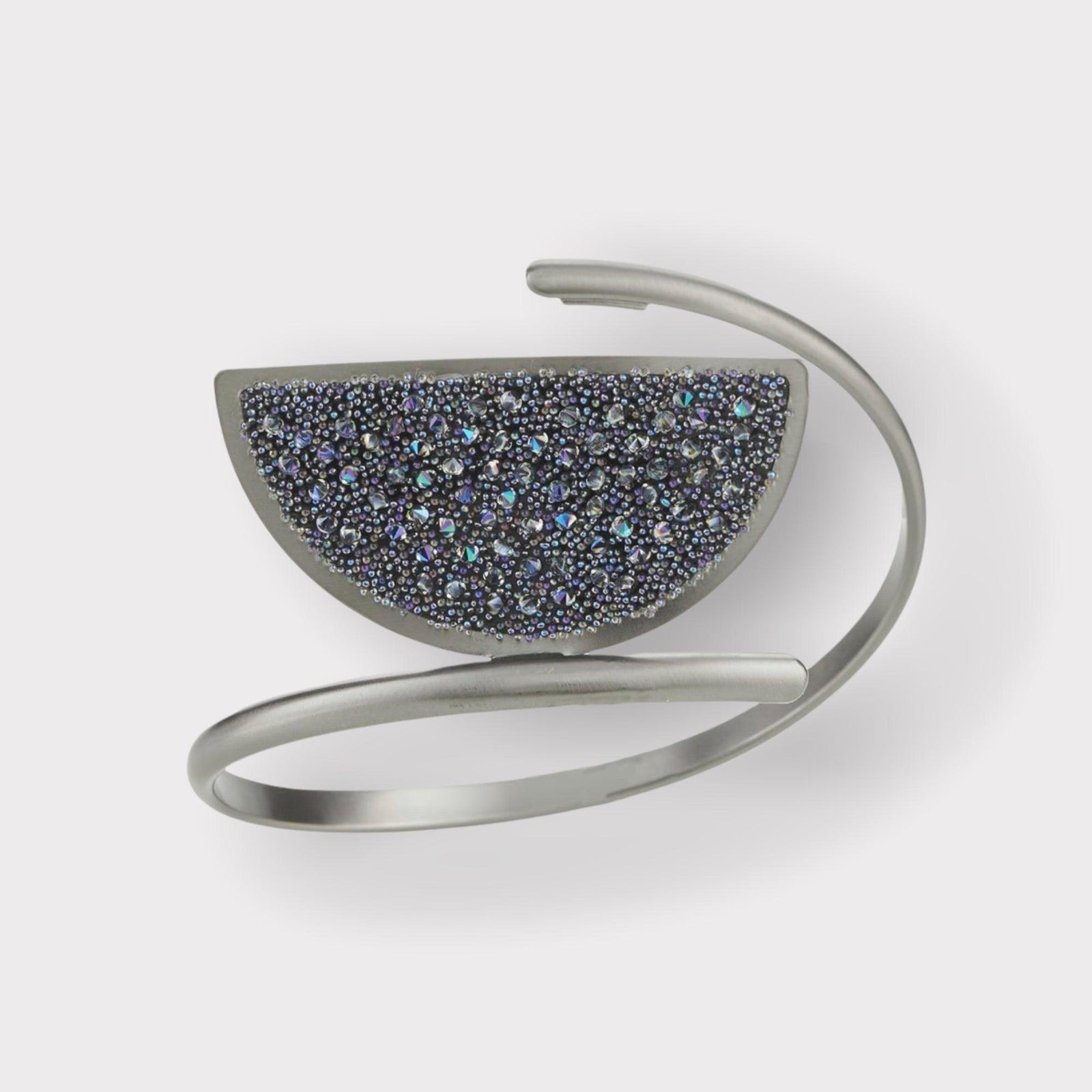 K.V. Enif Bracelet Gun Metal with Swarovski Crystals - Vita Isola