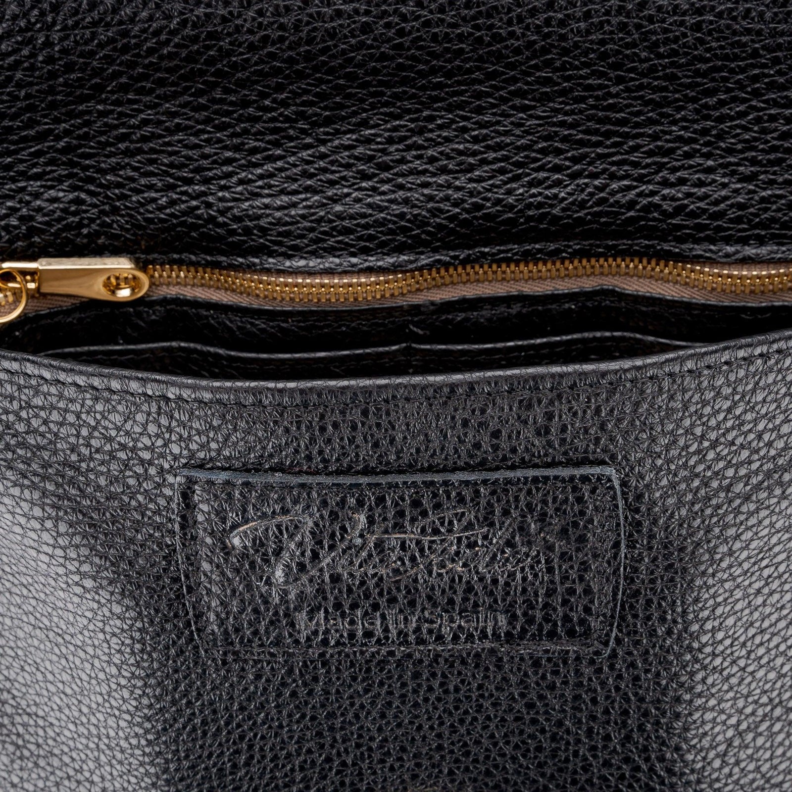 Nicole Fringe Grain Leather Clutch Bag Black - Vita Isola