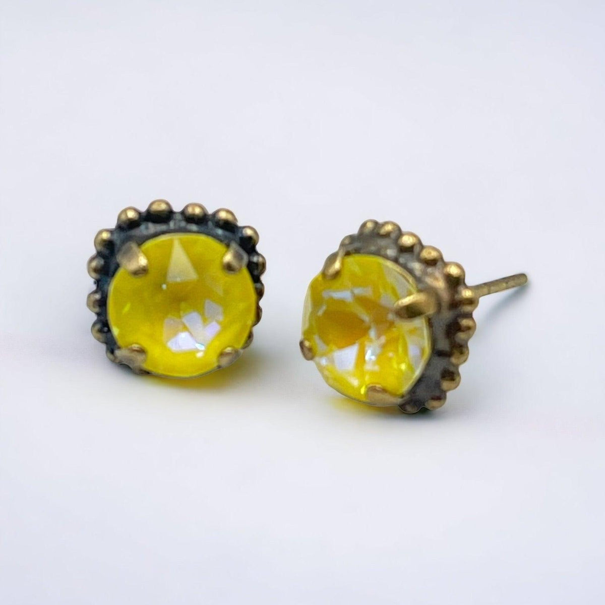 Yellow Glass Stud Earrings - Vita Isola