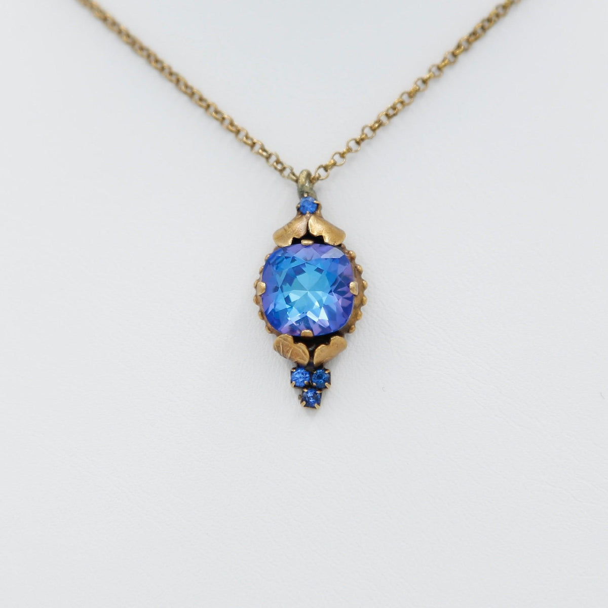 Mens Gold Necklace Blue Gold Pendant Necklace Lapis Lazuli Blue Square  Necklace for Men, 18K Gold Chain With Blue Pendant by Twistedpendant - Etsy