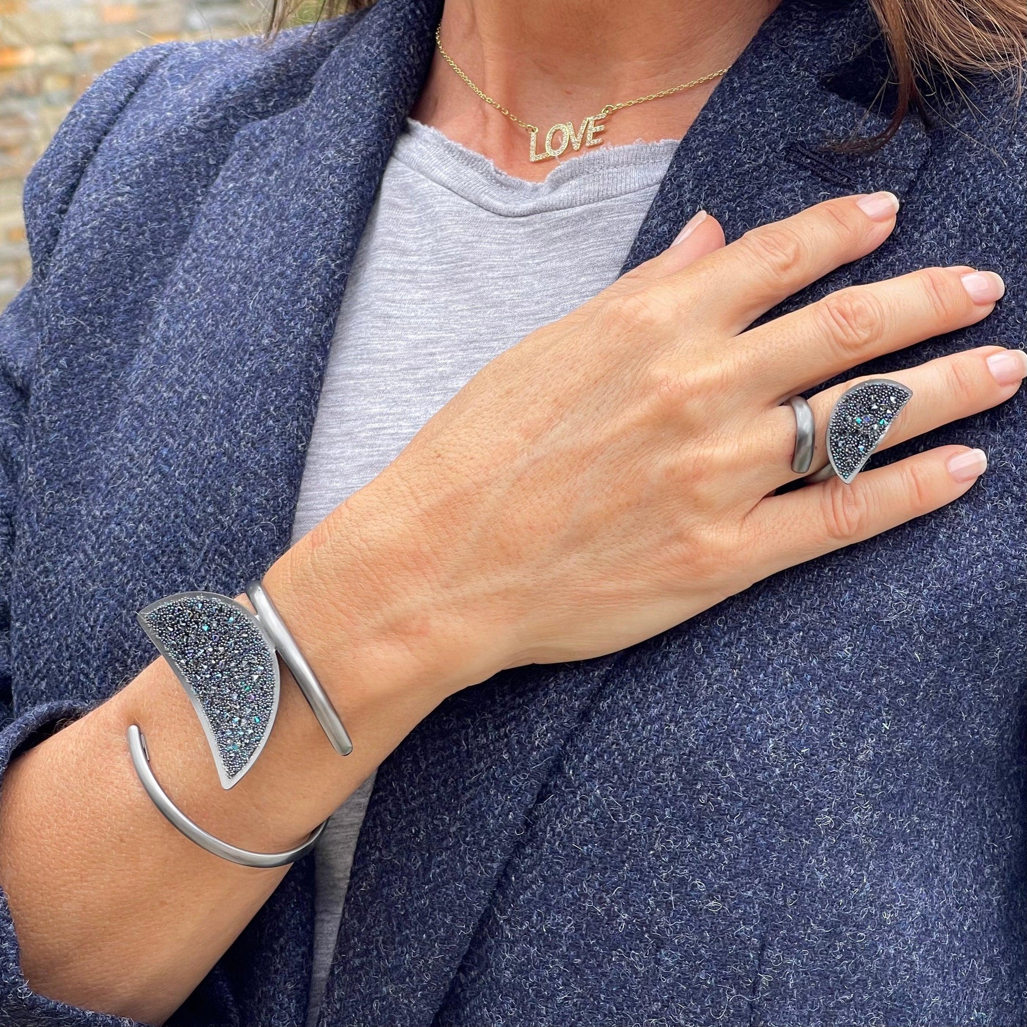 K.V. Enif Ring Gun Metal with Swarovski Crystals - Vita Isola