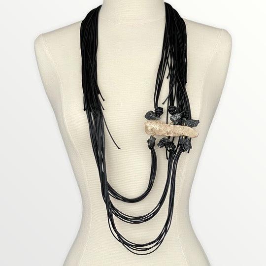 Lola Black Long Necklace - Vita Isola