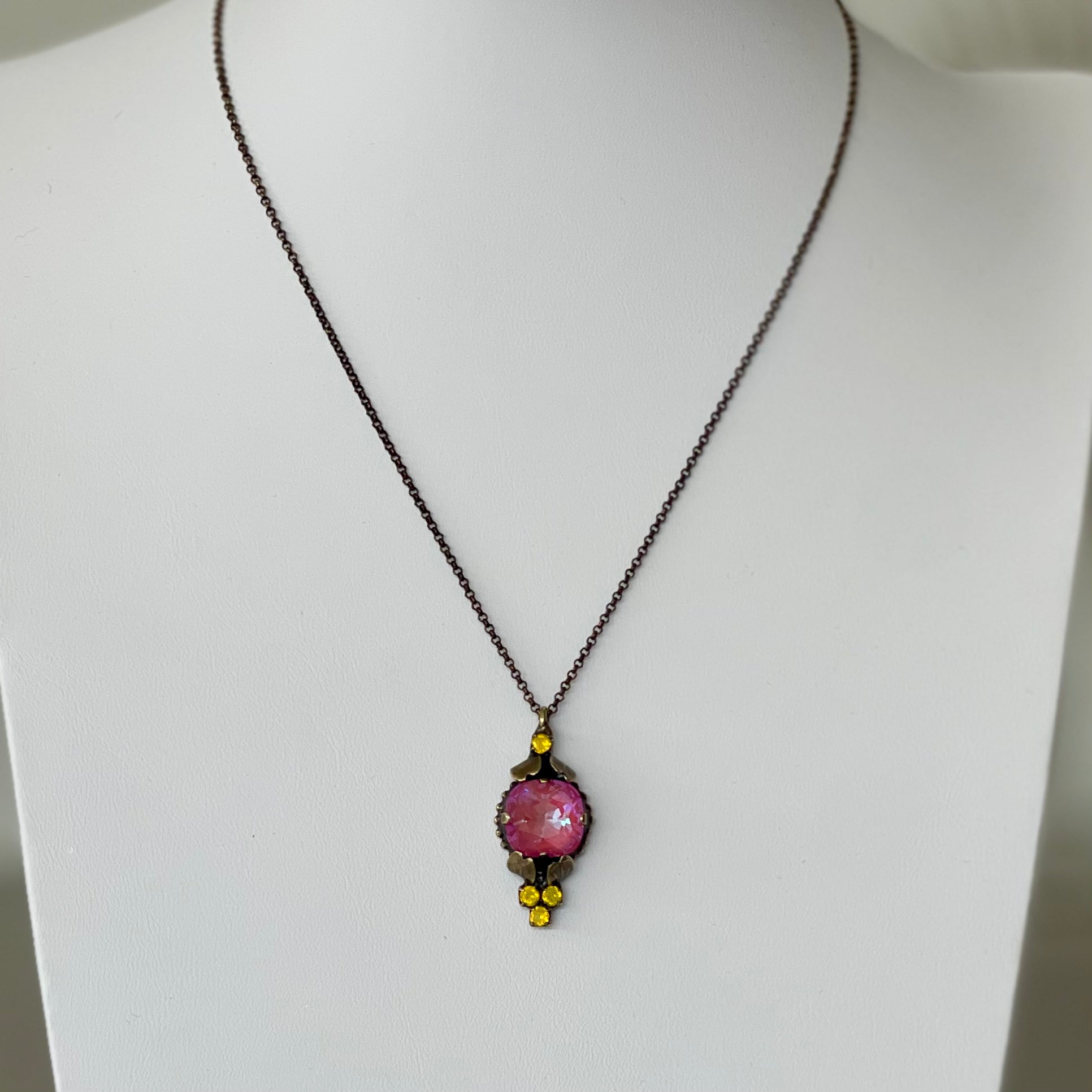 Pink & Yellow Glass Stone Pendant Necklace - Vita Isola