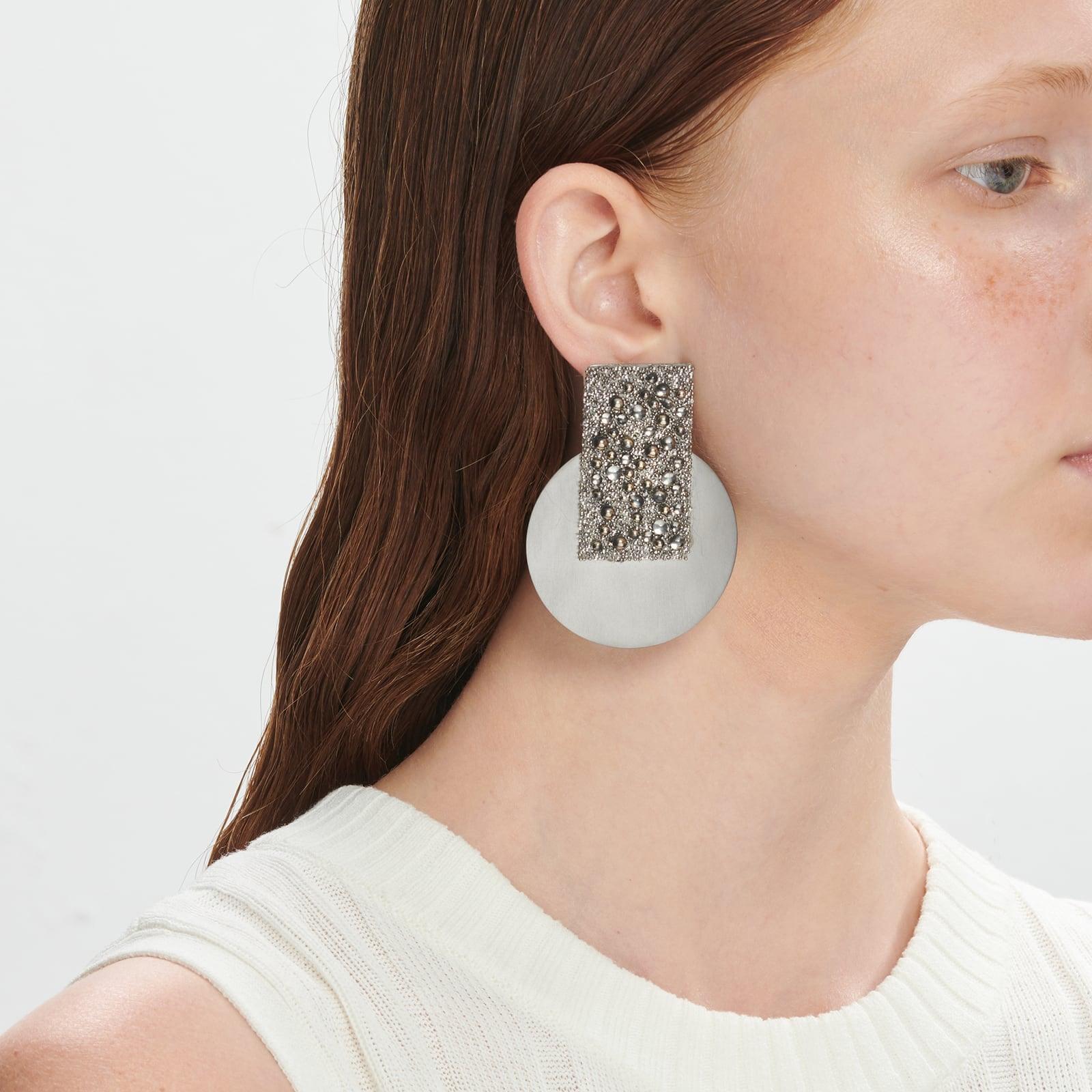 Rosette Gunmetal Earrings - Vita Isola