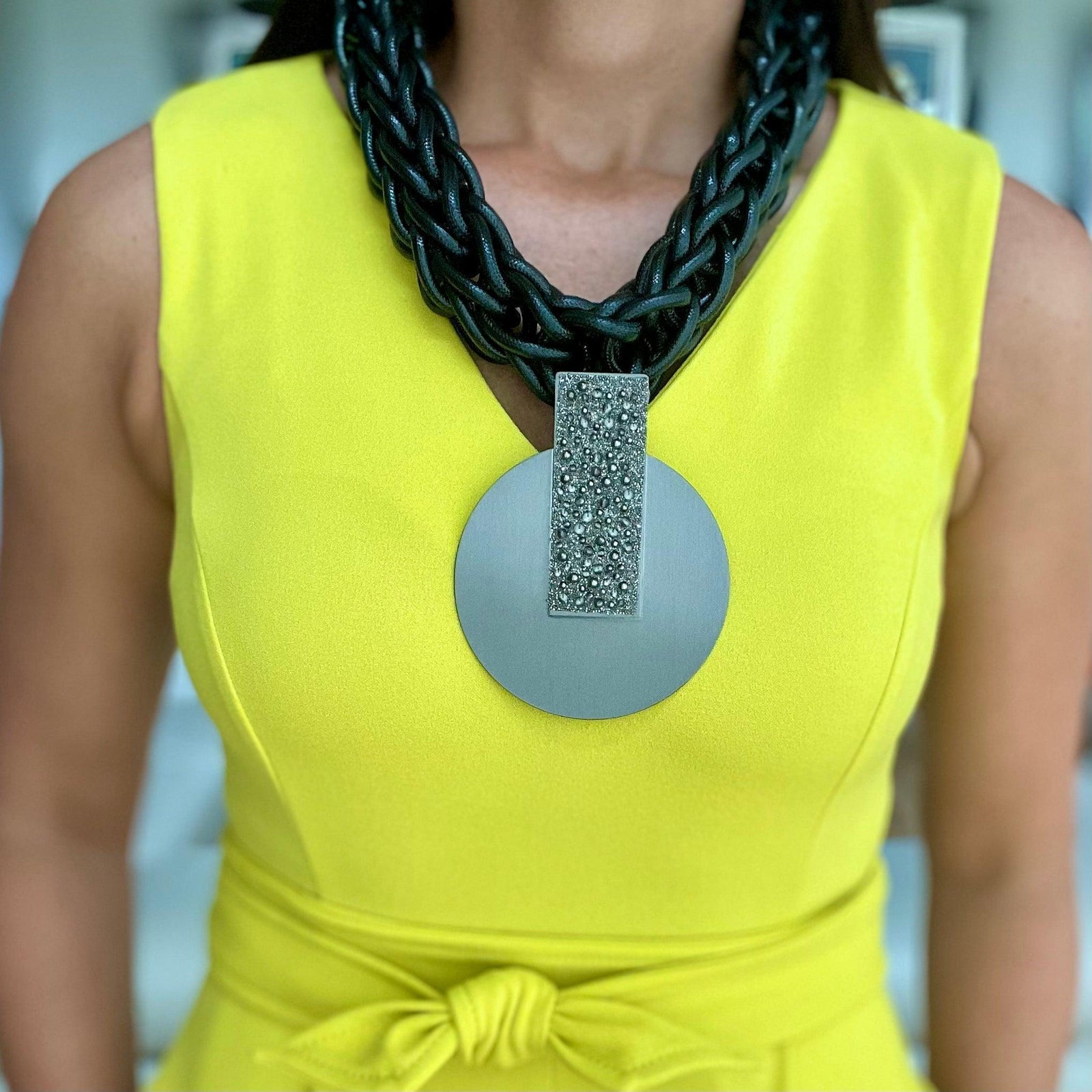 Rosette Gunmetal Necklace - Vita Isola