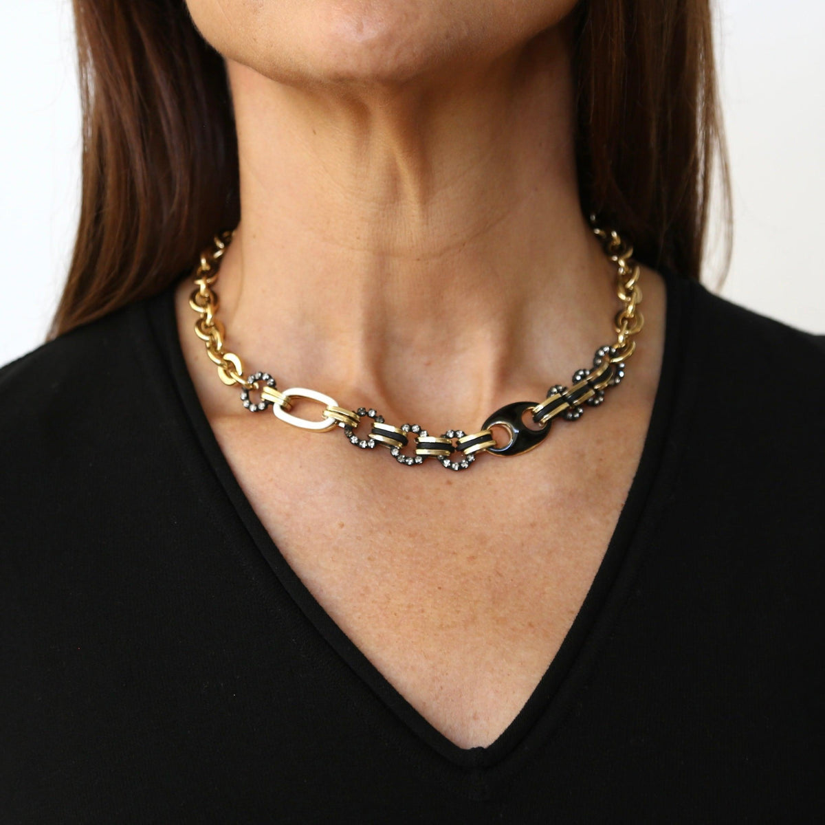 Buy Necklaces Online for Women's | Vita Isola Buy Necklaces Online for Women's | Vita Isola