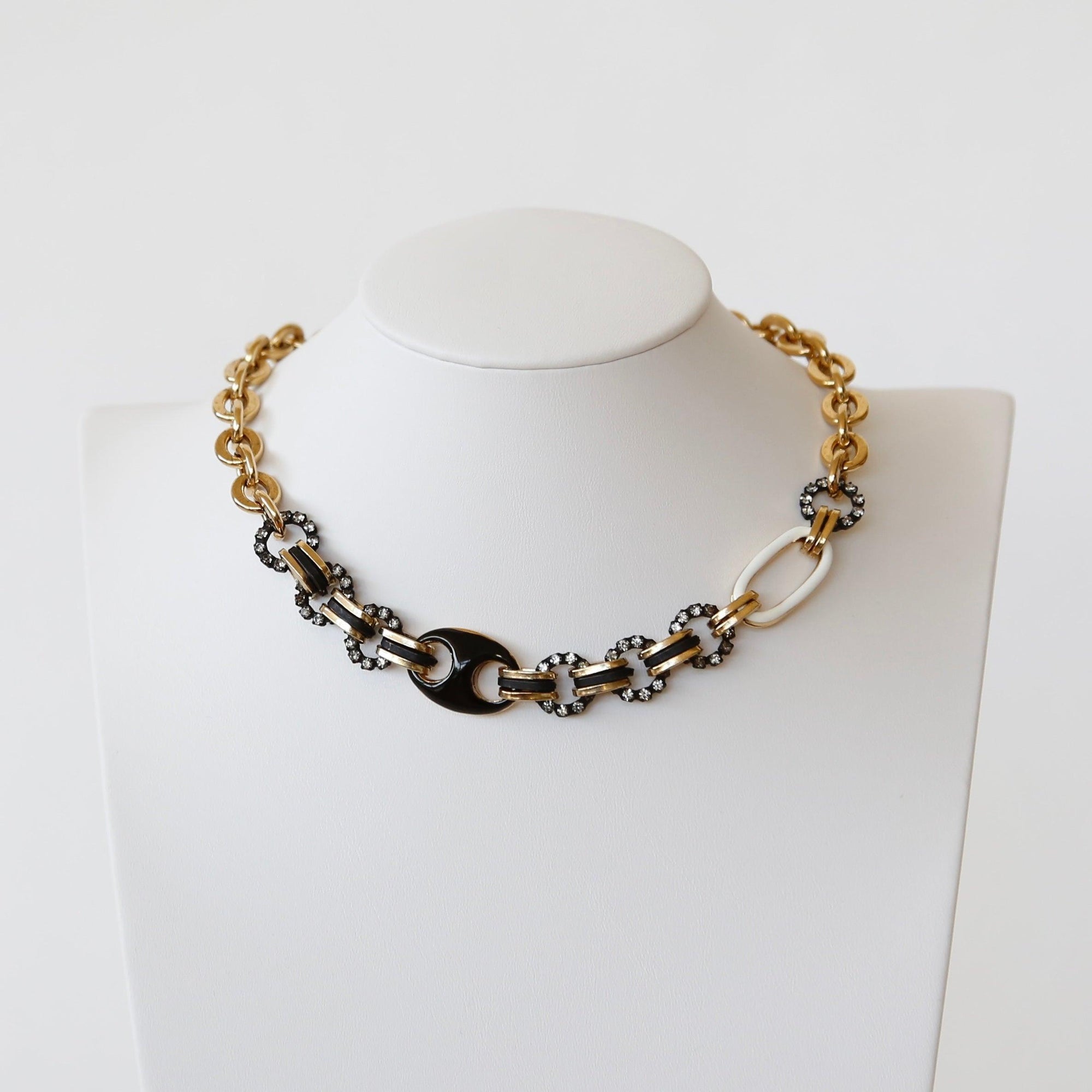 Tova Reno Black and White Short Necklace - Vita Isola